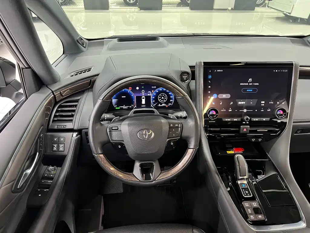 Toyota Alphard 2026 — фото 20