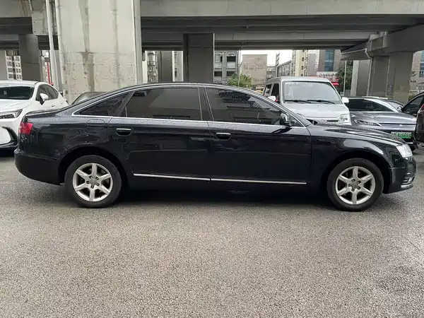 Audi A6L 2012
