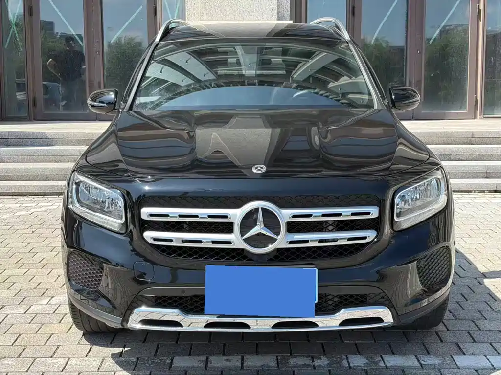 Mercedes-Benz GLB 2021
