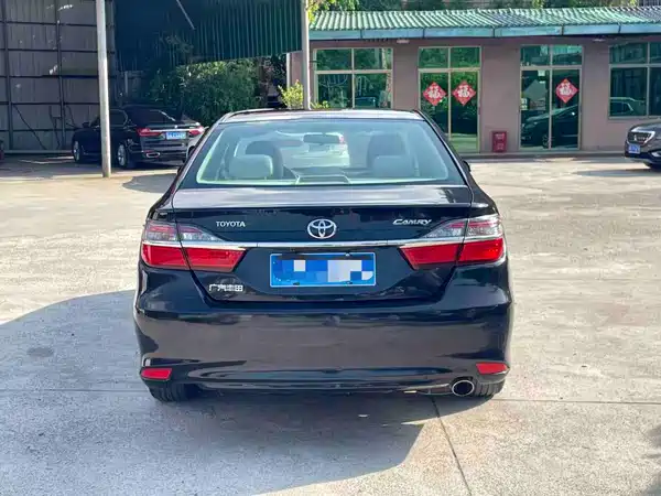 Toyota Camry 2016