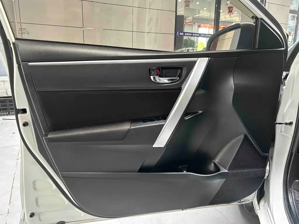 Toyota Levin 2018 — фото 10