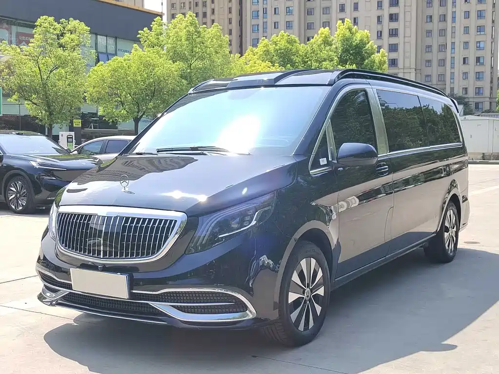 Mercedes-Benz Vito 2023 — фото 1