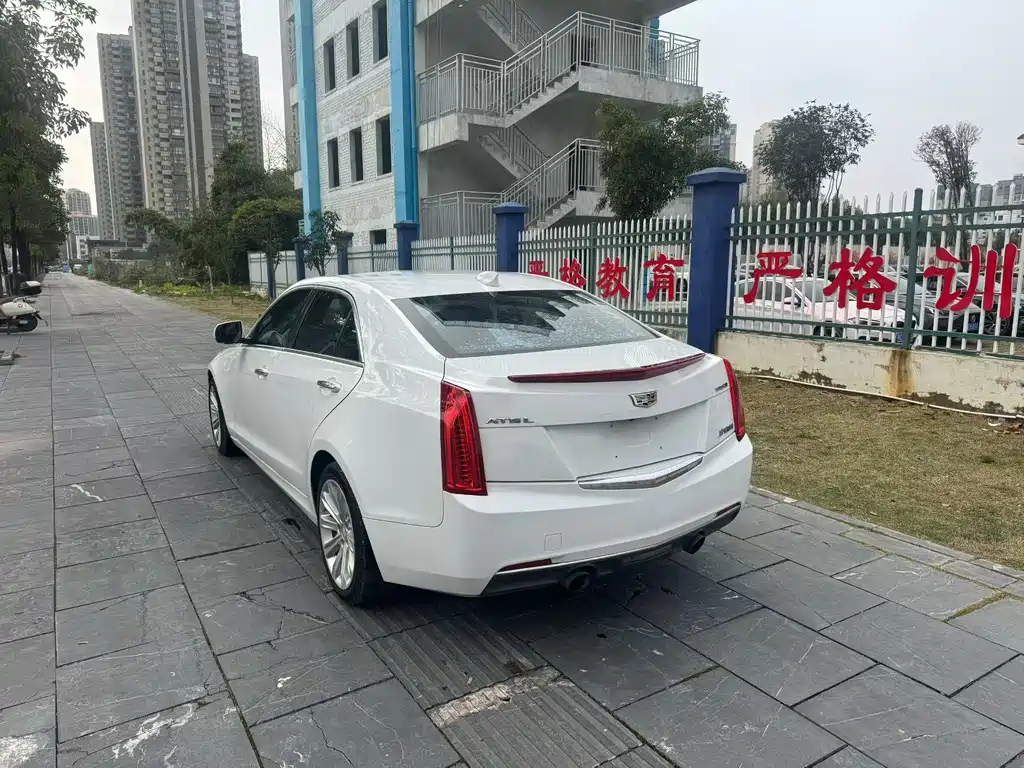 Cadillac ATS-L 2017 — фото 9