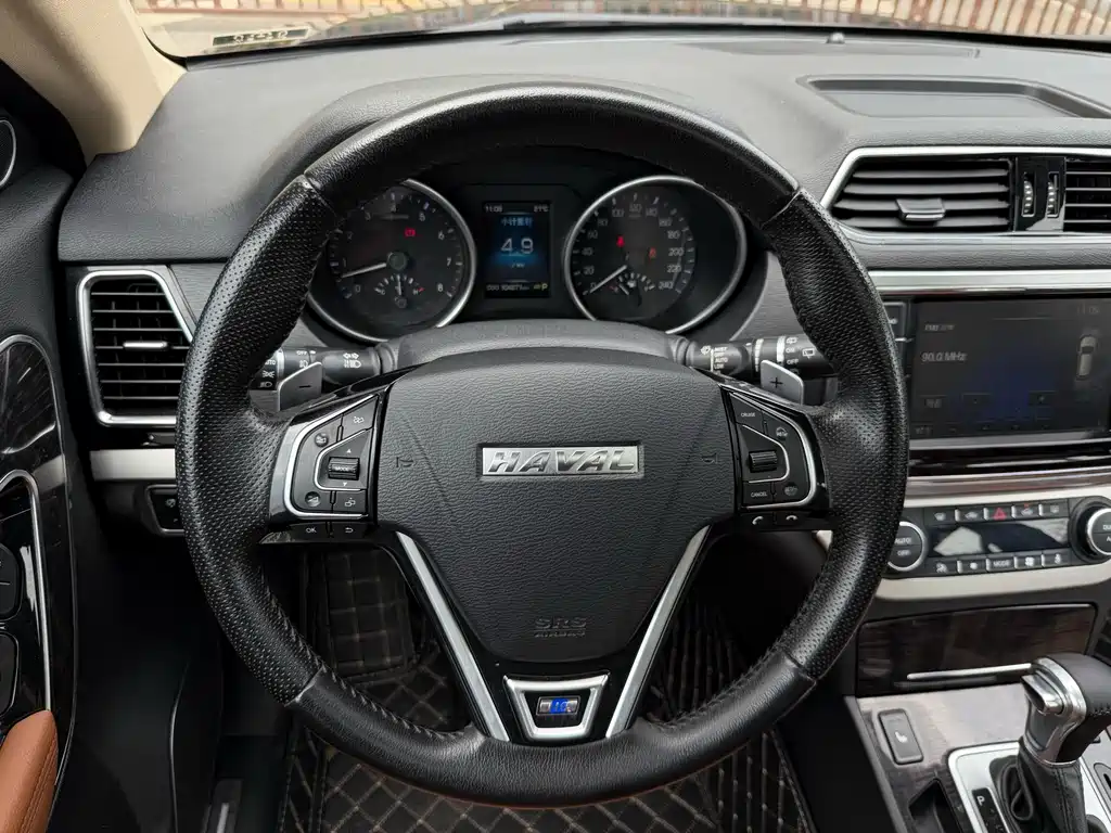 Haval H6 Coupe 2015 — фото 11
