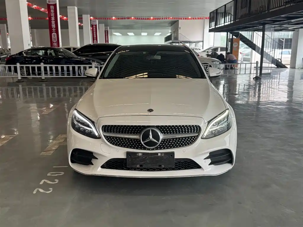 Mercedes-Benz C-Class 2019 — фото 1