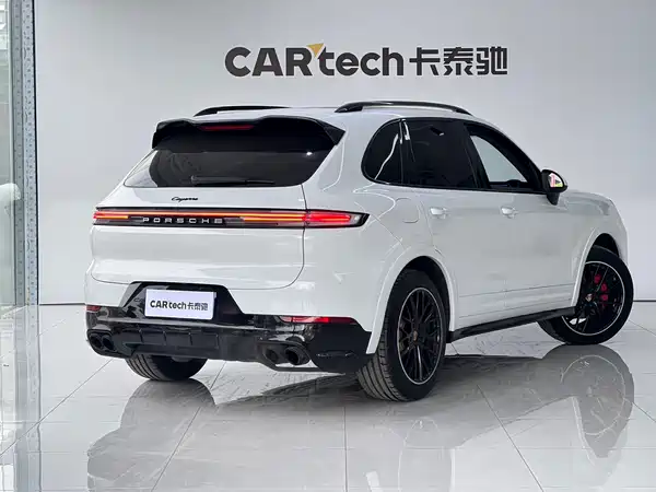 Porsche Cayenne 2011
