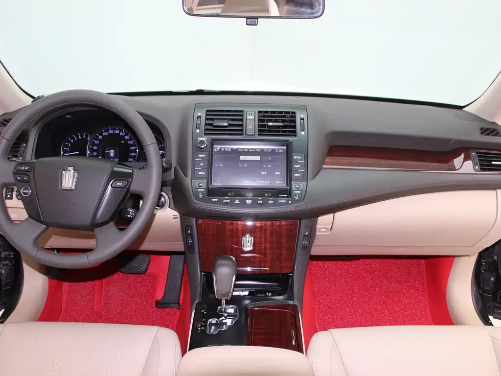 Toyota Crown 2012 — фото 13