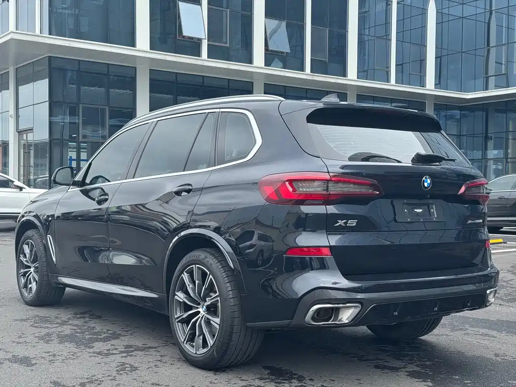BMW X5 2023 — фото 6