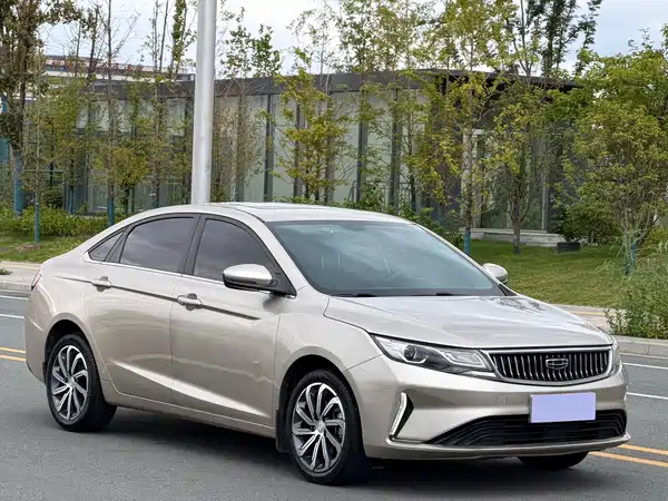 Geely Emgrand GL 2021