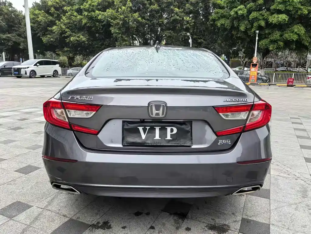 Honda Accord 2019 — фото 11