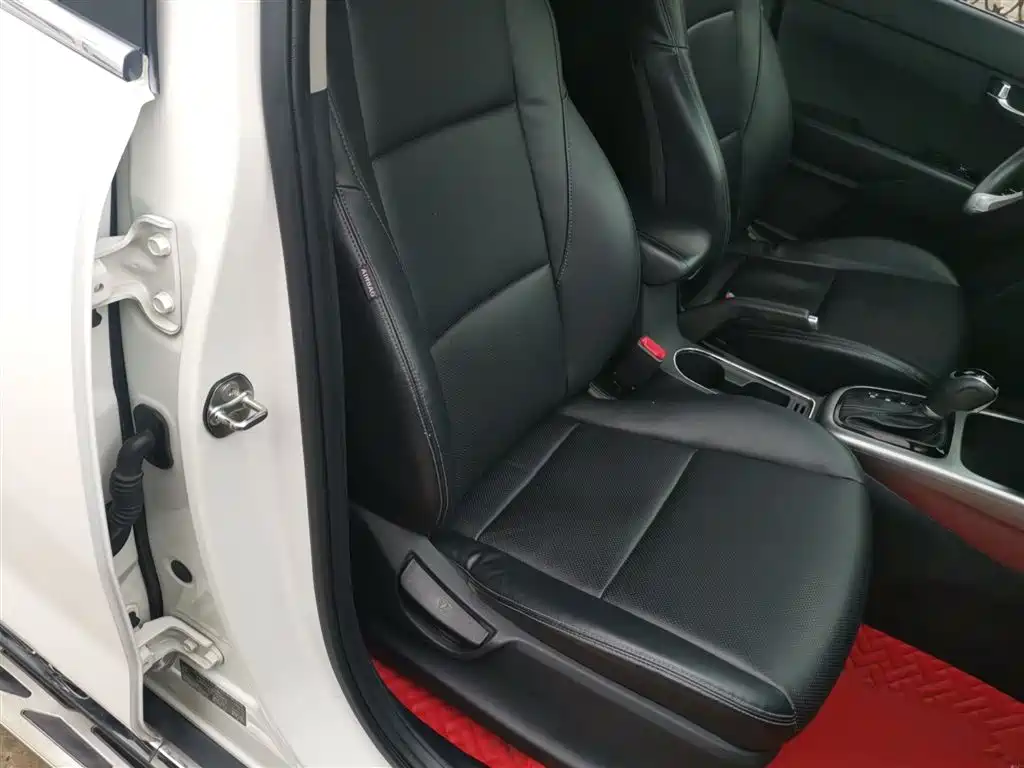 Kia KX3 2015 — фото 25