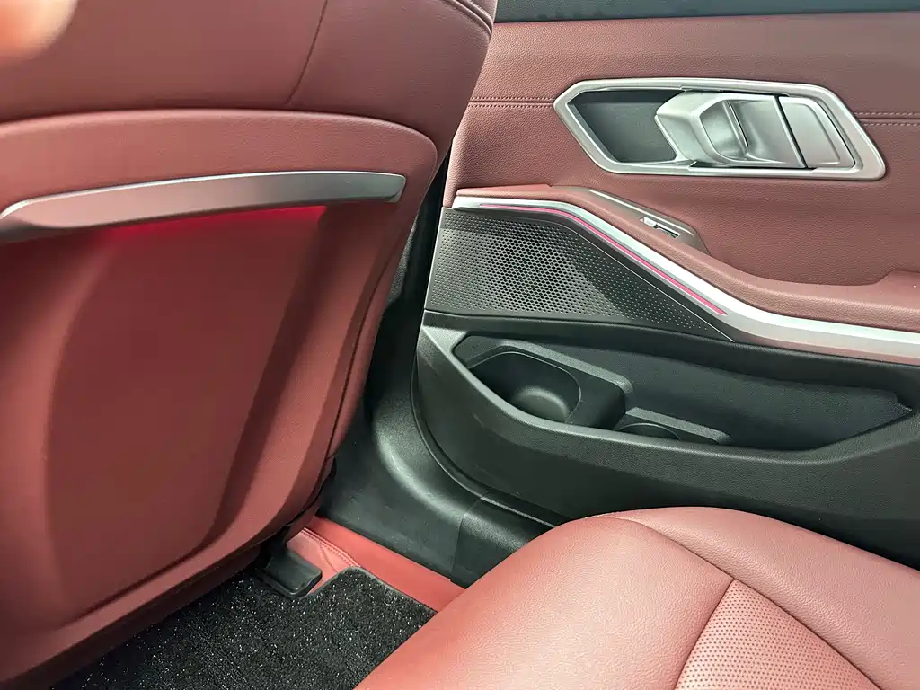BMW i3 2023 — фото 10