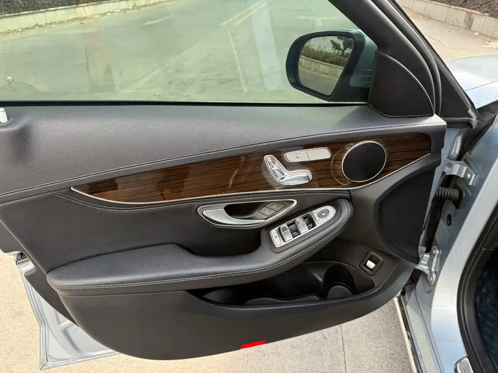 Mercedes-Benz C-Class 2015 — фото 9