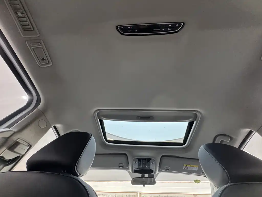 GAC Motor Trumpchi M8 2025 — фото 18