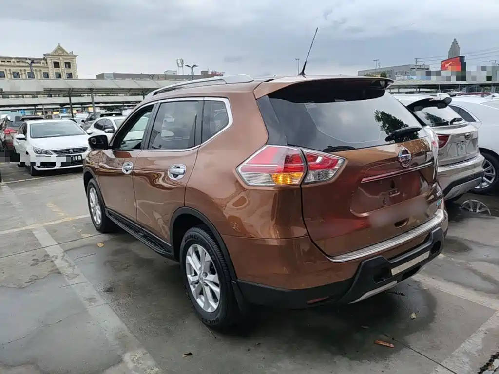 Nissan X-Trail 2016