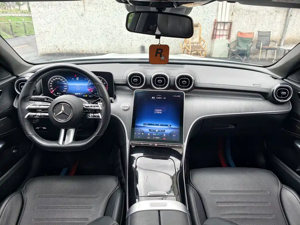Mercedes-Benz C-Class 2022 — фото 4