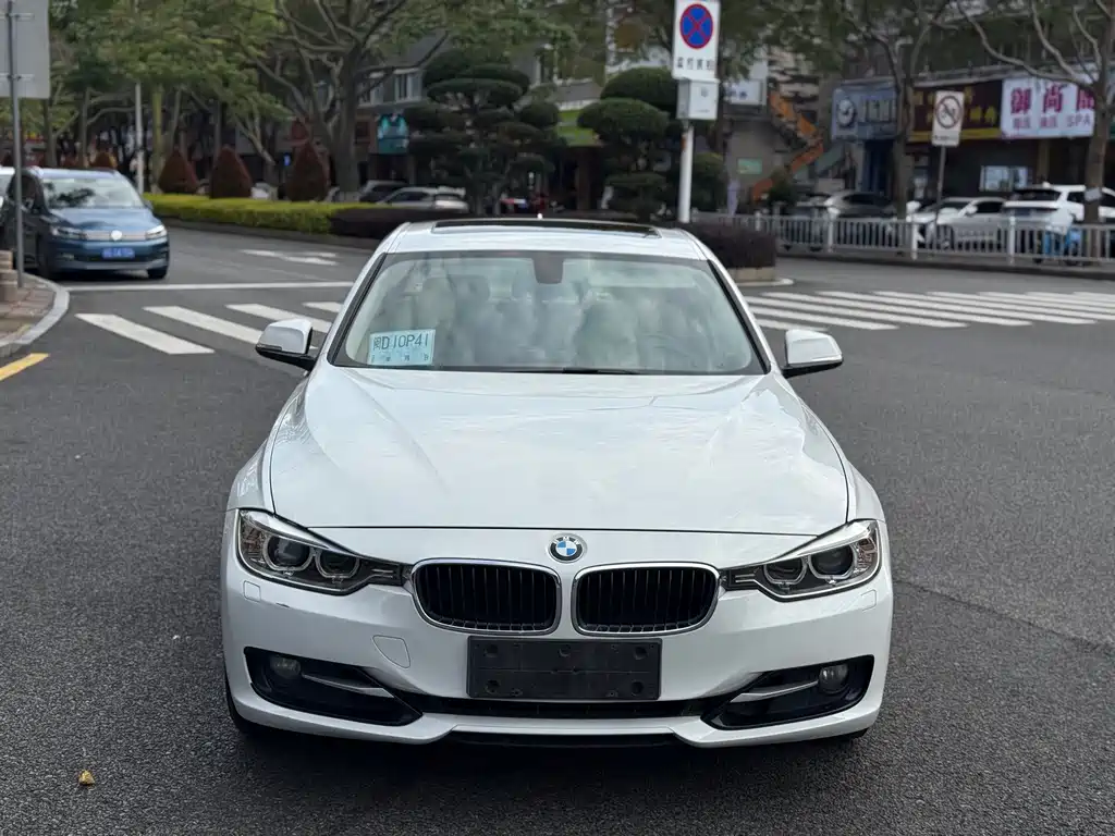 BMW 3 Series 2013 — фото 2