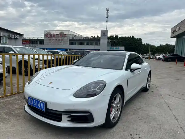 Porsche Panamera 2017