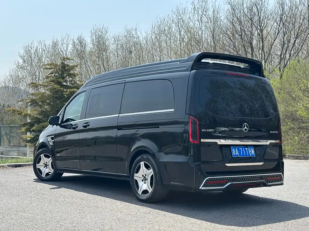 Mercedes-Benz Vito 2023 — фото 22