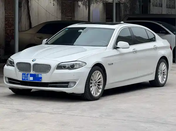 BMW 5 Series 2012