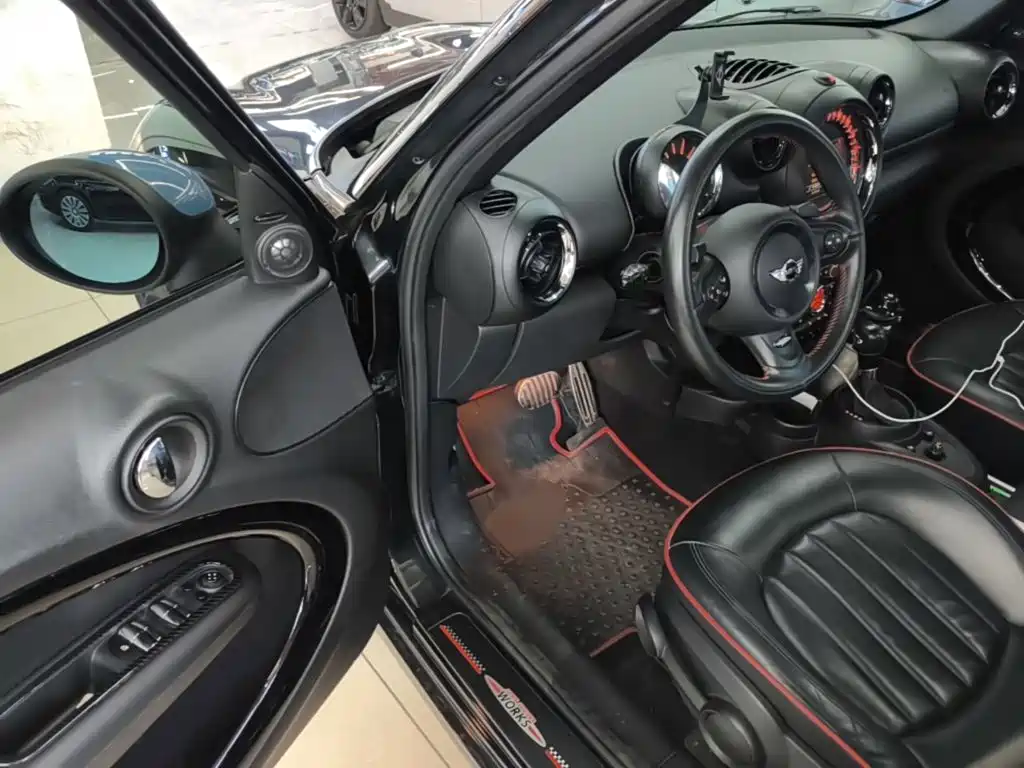 MINI JCW COUNTRYMAN 2014 — фото 16