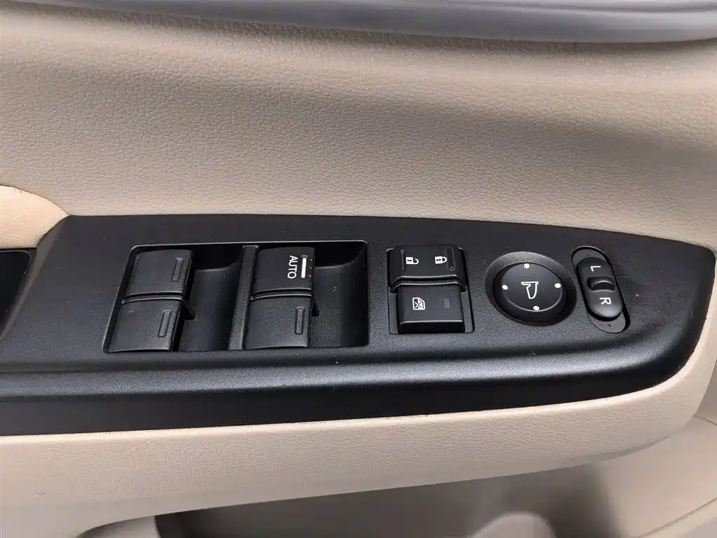 Honda Crider 2015 — фото 9