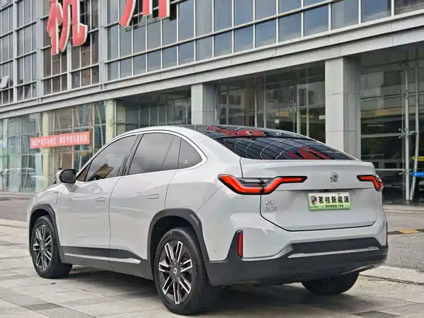 NIO EC6 2021