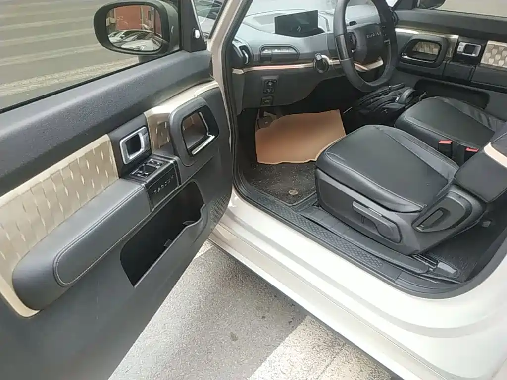 Baojun Kiwi EV 2022 — фото 16