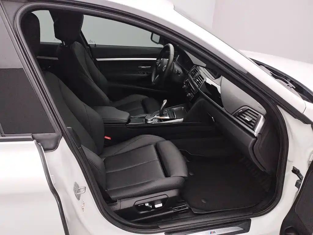BMW 3 Series GT 2020 — фото 16