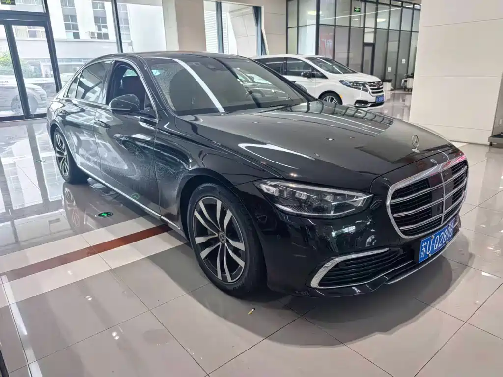 Mercedes-Benz S-Class 2021