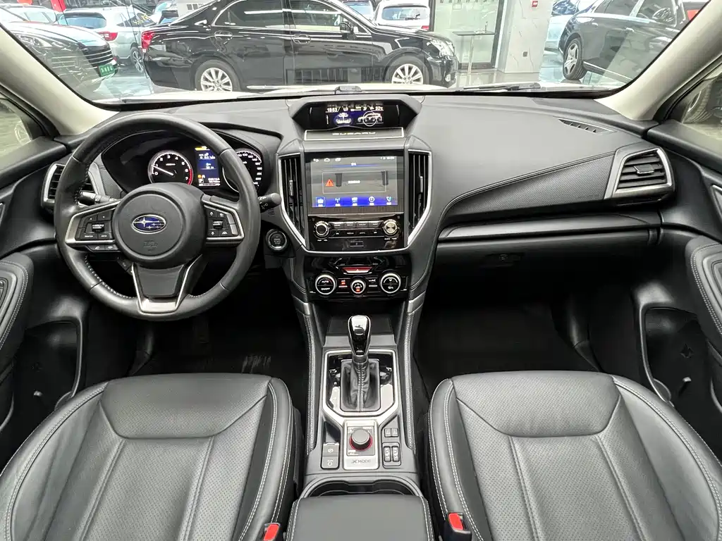 Subaru Forester 2019 — фото 17