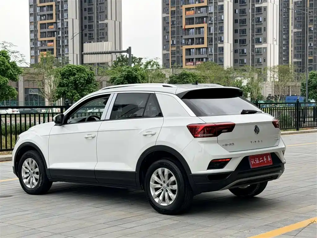 Volkswagen T-Roc 2019 — фото 23