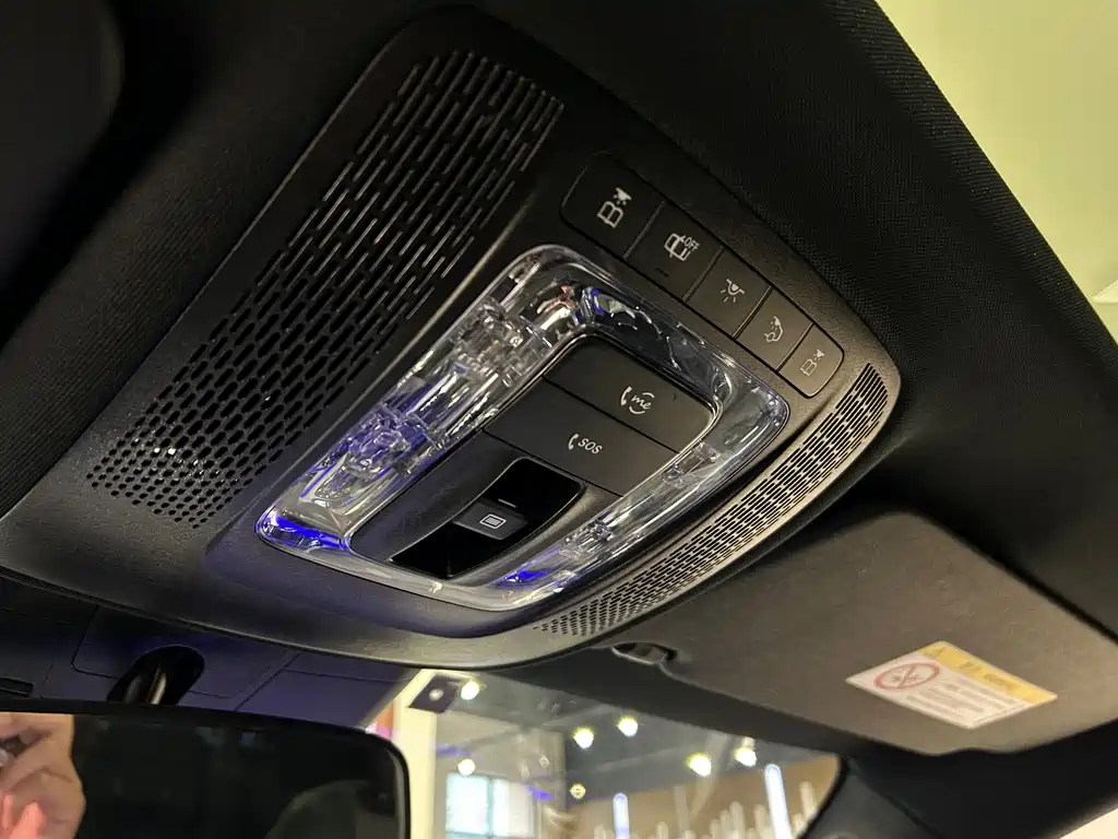 Mercedes-Benz A-Class 2024 — фото 16