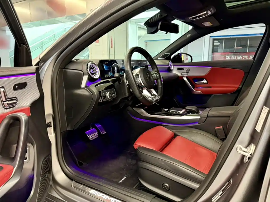 Mercedes-Benz A-Class AMG 2022 — фото 9
