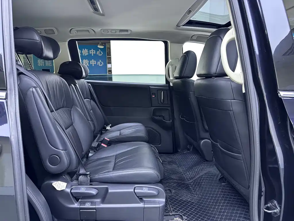 Honda Odyssey 2020 — фото 13