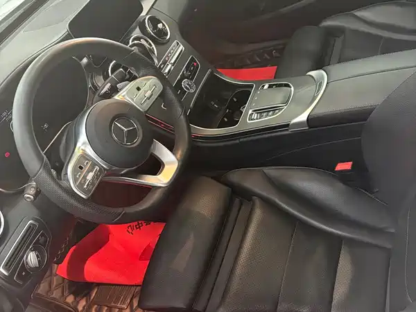 Mercedes-Benz C-Class 2021