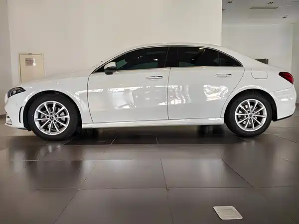 Mercedes-Benz A-Class 2022