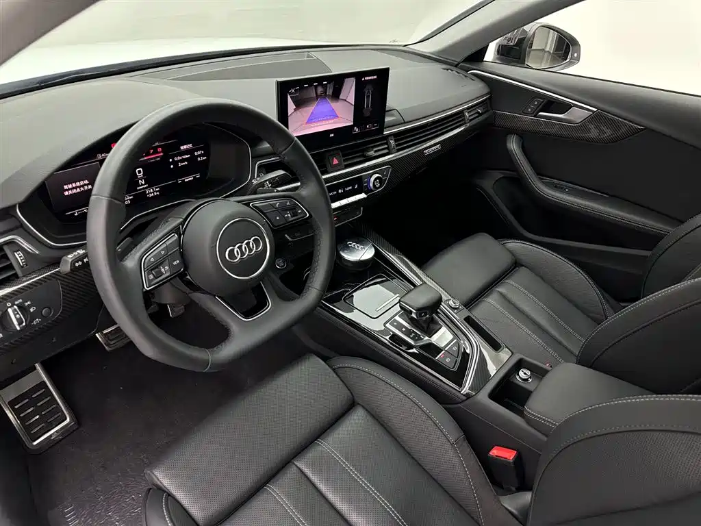 Audi A4L 2023 — фото 15