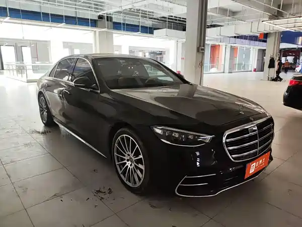 Mercedes-Benz S-Class 2021