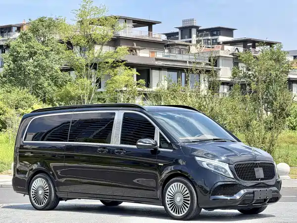 Mercedes-Benz V-Class 2022