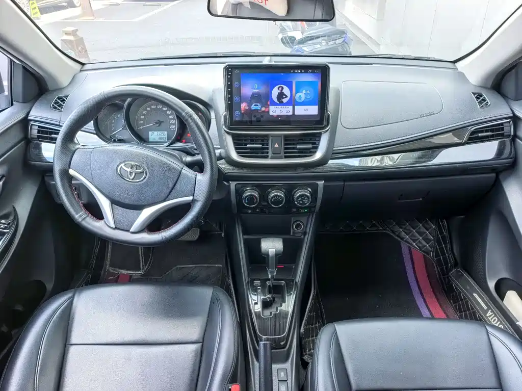Toyota Yaris L 2021 — фото 21