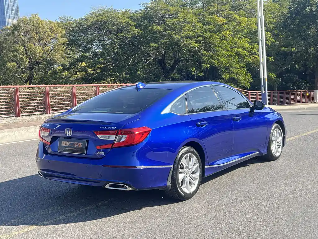 Honda Accord 2019 — фото 20