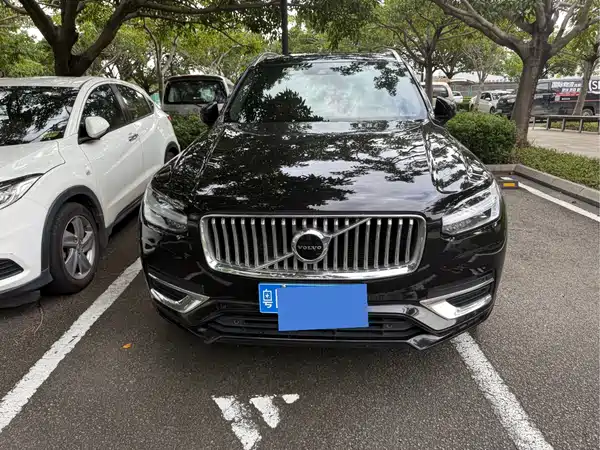 Volvo XC90 2021