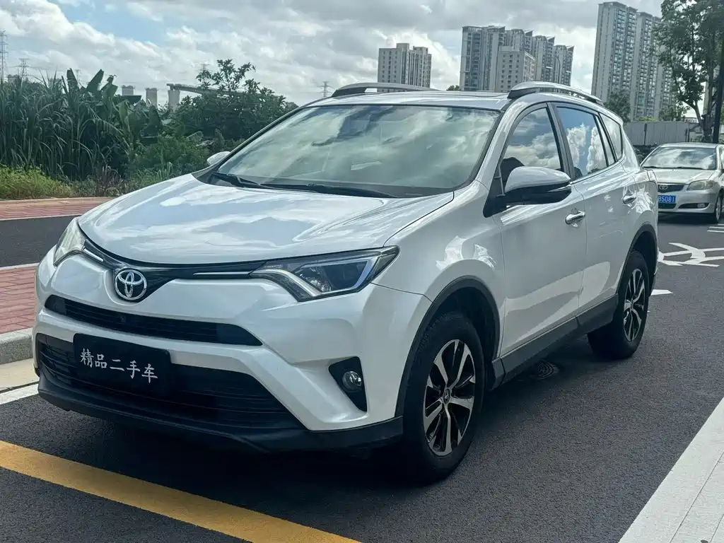 Toyota RAV4 2016