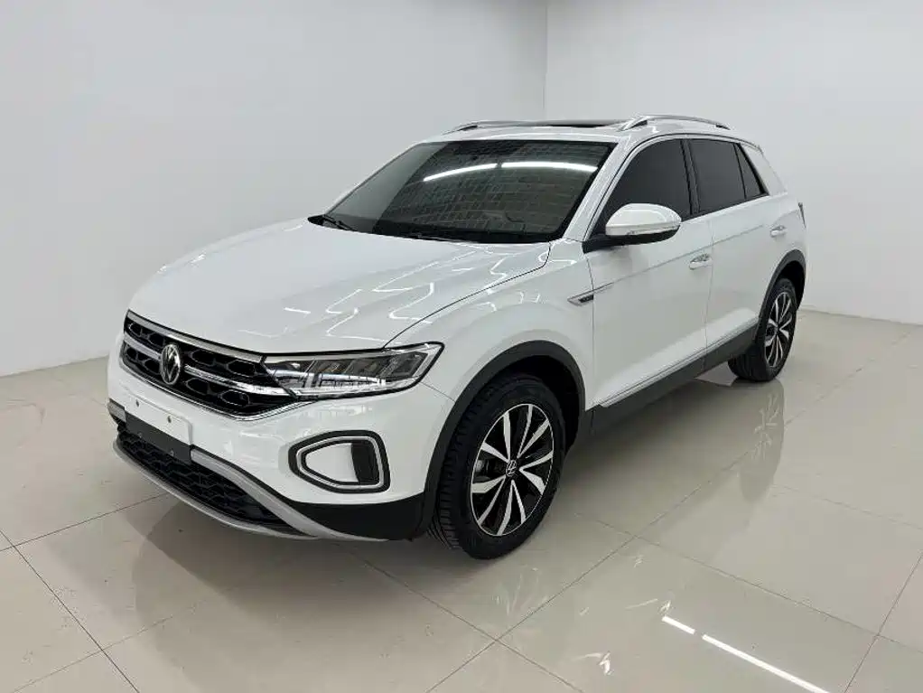 Volkswagen T-Roc 2023 — фото 1
