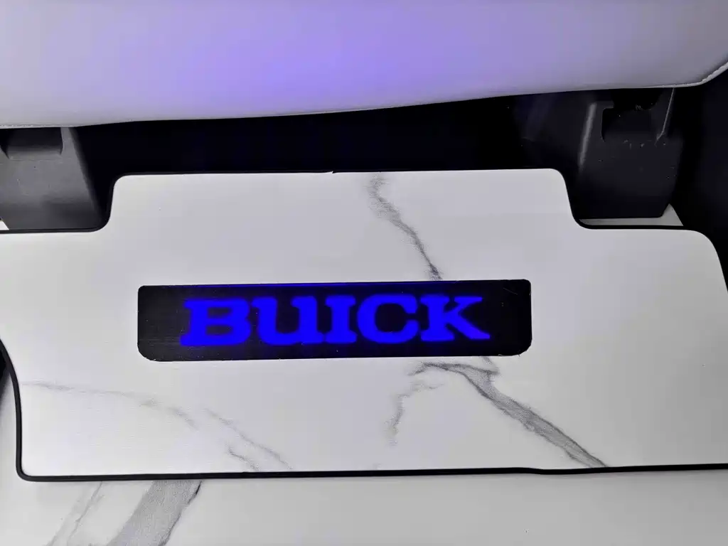 Buick GL8 2025 — фото 16