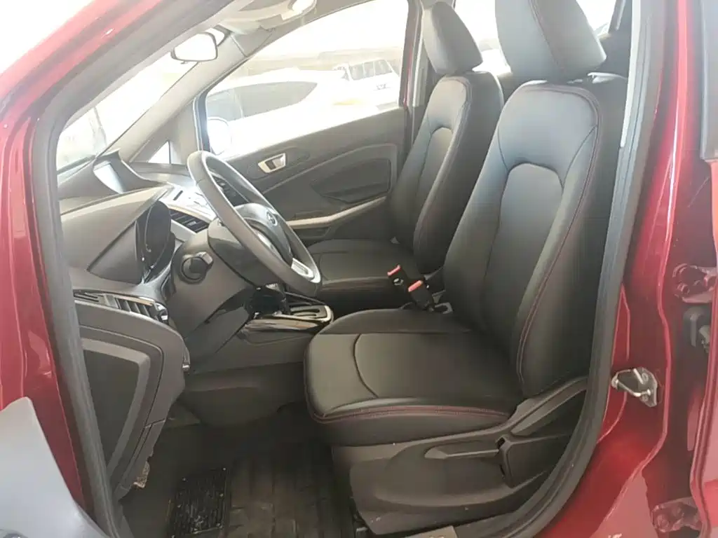 Ford EcoSport 2016 — фото 15
