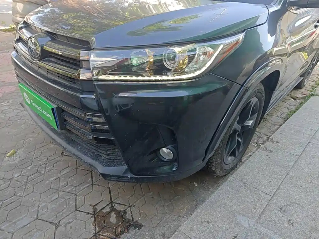 Toyota Highlander 2021 — фото 24