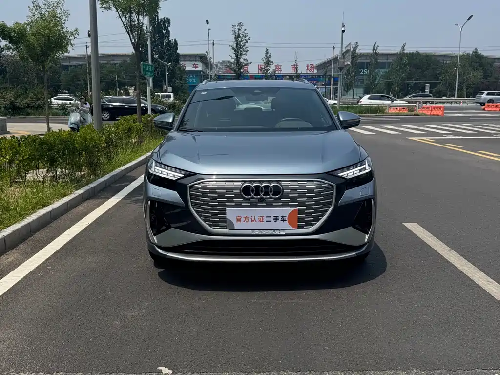 Audi Q4 e-tron 2023