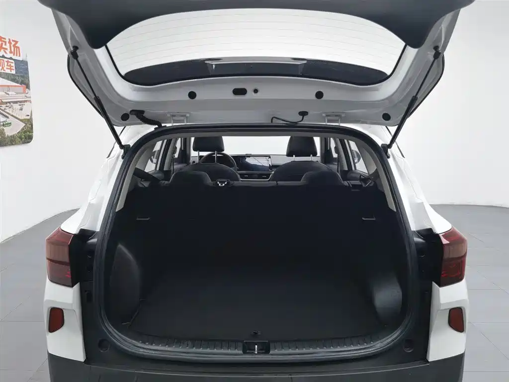 Kia KX3 2021 — фото 16